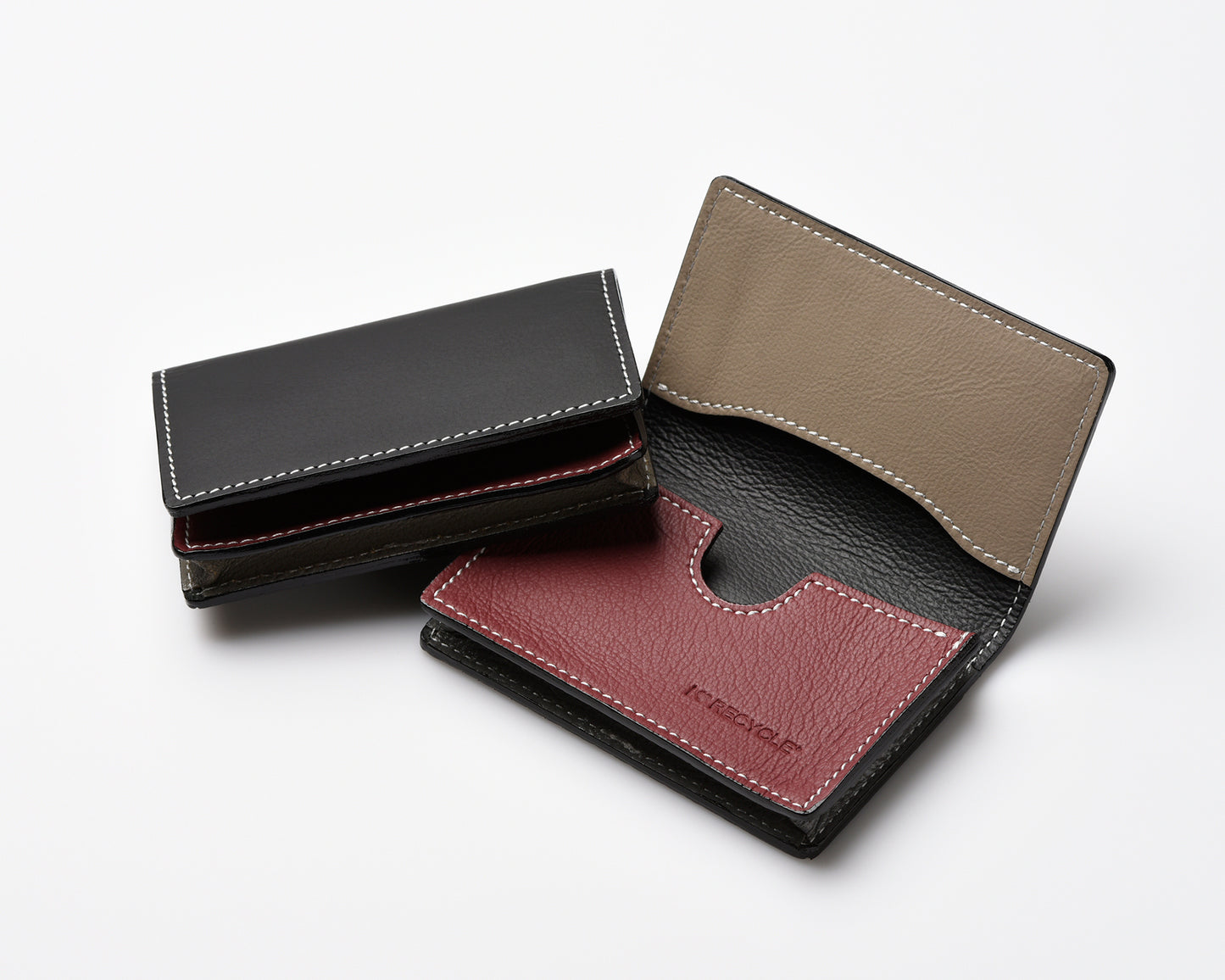 自動車革シートを再生 リサイクルレザー名刺入れ