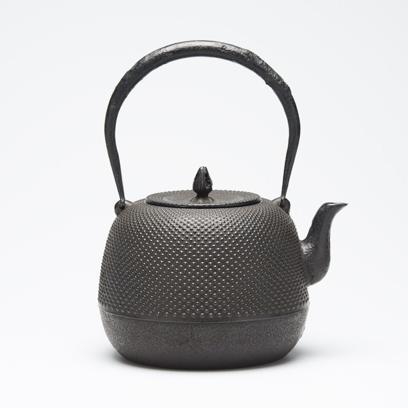 リサイクル南部鉄瓶 棗型 1.8L 霰模様