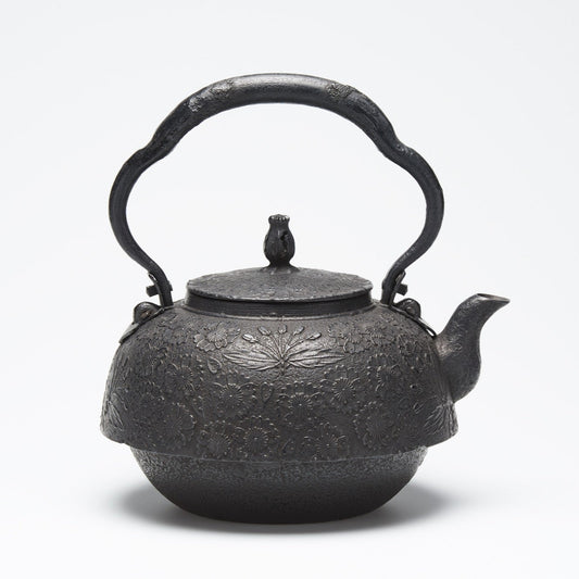 リサイクル南部鉄瓶 南部型 1.5L 花びら模様