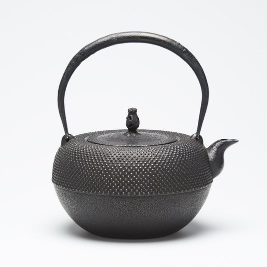 リサイクル南部鉄瓶 鉄鉢型 1.8L 霰模様