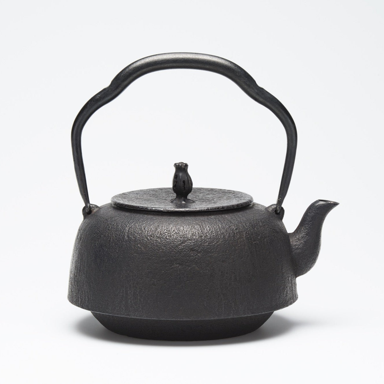 リサイクル南部鉄瓶 万代型 1.6L 肌模様