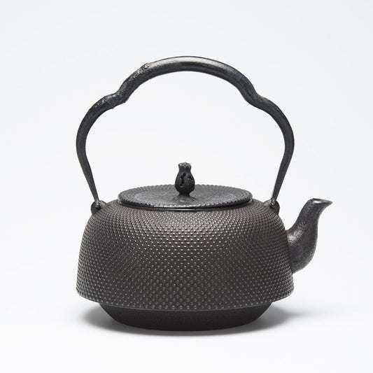 リサイクル南部鉄瓶 万代型 1.6L 霰模様