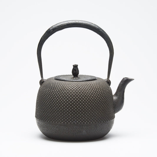 リサイクル南部鉄瓶 棗型 2.0L 霰模様