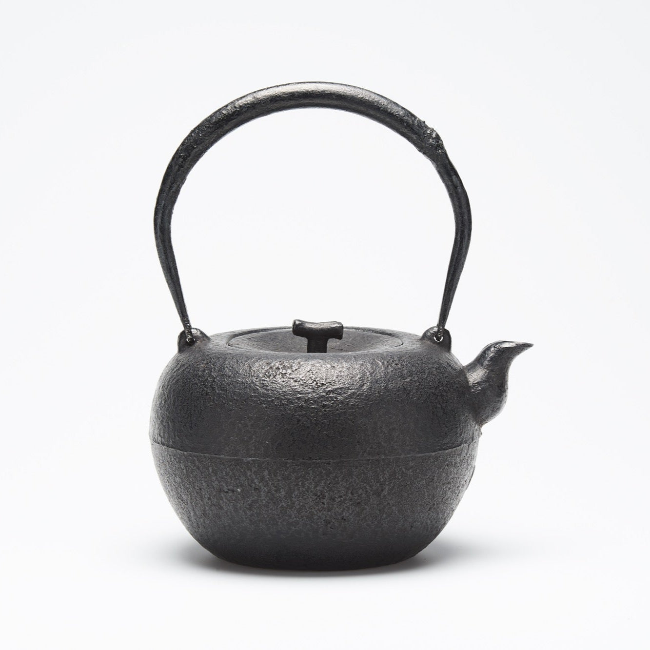 リサイクル南部鉄瓶 林檎型 1.4L 柚子肌模様