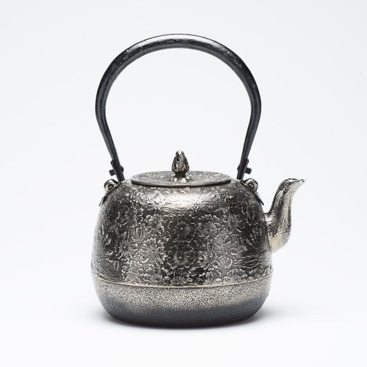 リサイクル南部鉄瓶 砂鉄 棗型 1.8L 桜模様