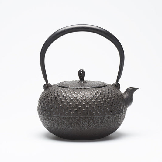 リサイクル南部鉄瓶 小丸型 1.2L ハート霰模様