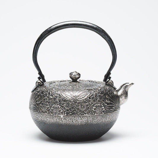 リサイクル南部鉄瓶 砂鉄 鉄鉢型 1.4L 桜模様