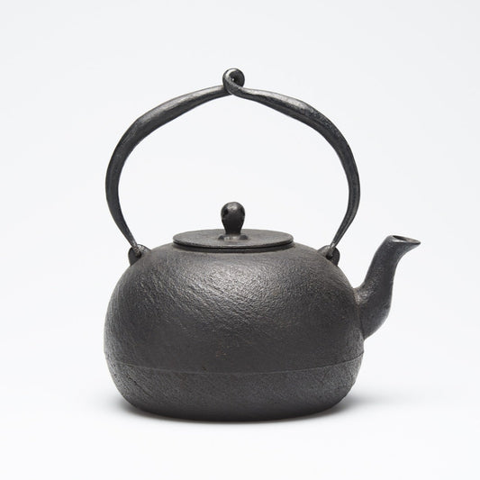 リサイクル南部鉄瓶 点心型 1.5L 肌模様 ひねり鉉