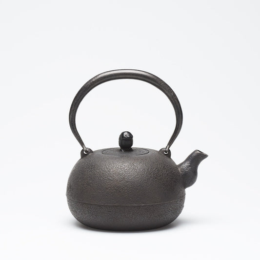 リサイクル南部鉄瓶 布団型 0.7L 肌模様 シマエナガ