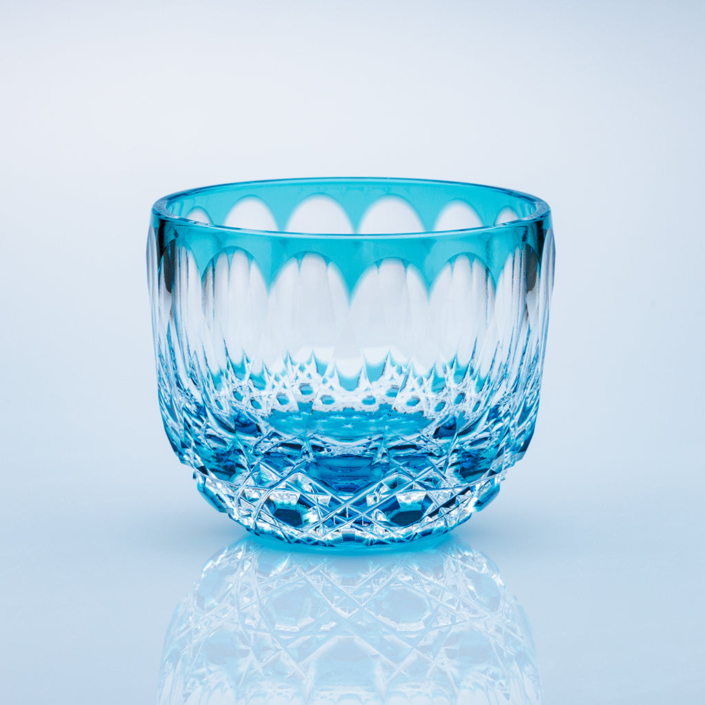 小樽切子 ぐい吞み 金銀銅を再生 ティアラ・花籠目模様