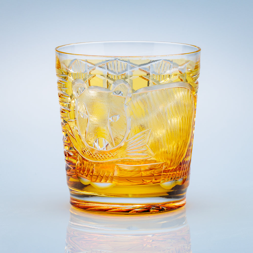 小樽切子 オールドファッショングラス 金銀銅を再生 木彫りの熊