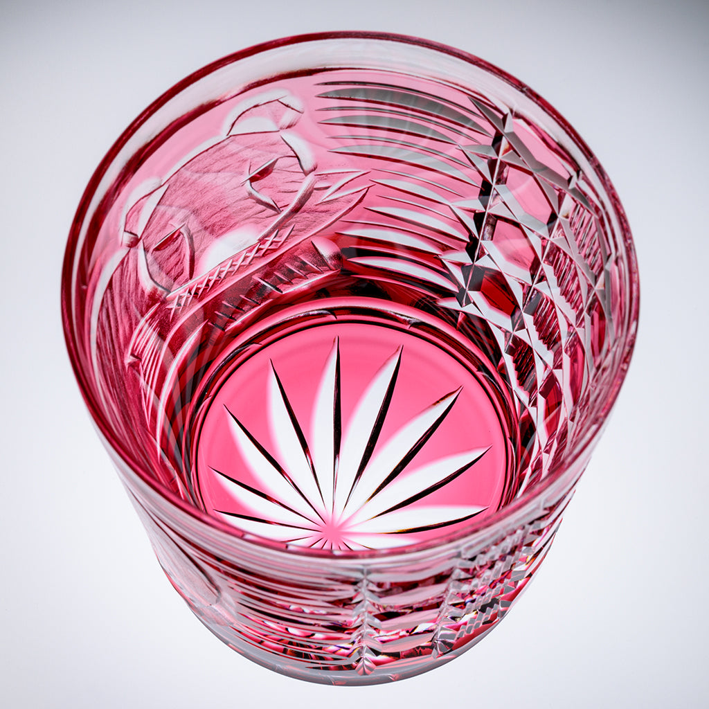 小樽切子 オールドファッショングラス 金銀銅を再生 木彫りの熊