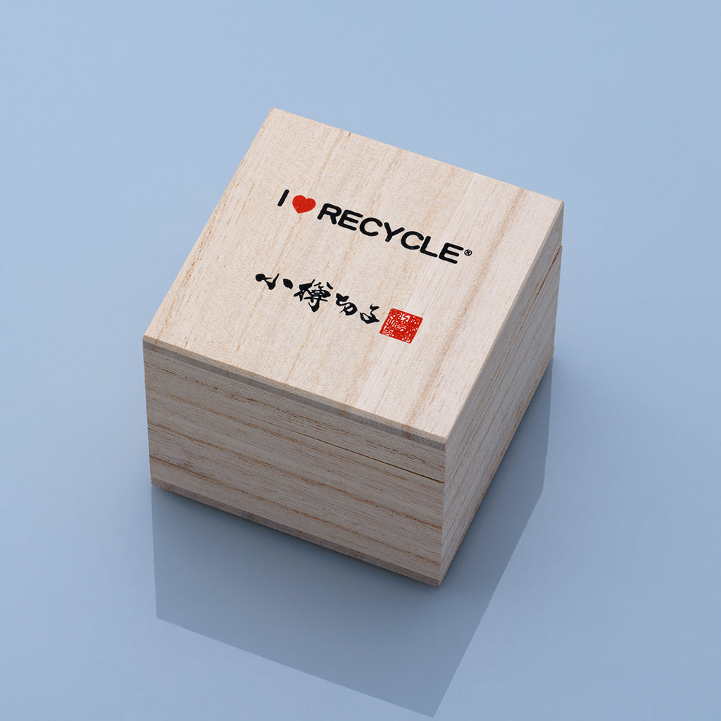 小樽切子 ぐい吞み 金銀銅を再生 木彫りの熊