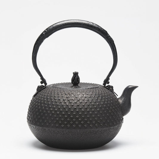 リサイクル南部鉄瓶　布団型　2.2L　星霰模様